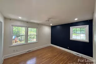 3927 Sharon View Rd, Charlotte, NC 28226 - Photo 12