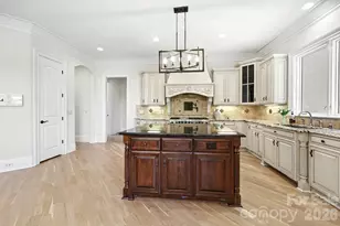 8041 Water View Dr, Belmont, NC 28012 - Photo 12