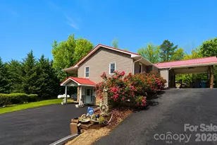41 Vista Dr, Clyde, NC 28721 - Photo 1