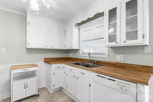 1422 Woodhaven Rd, Rock Hill, SC 29732 - Photo 12