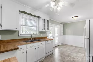 1422 Woodhaven Rd, Rock Hill, SC 29732 - Photo 10