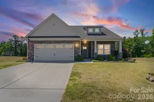 715 Lexington Dr, Albemarle, NC 28001 - Photo 1