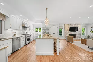 5500 McAlpine Farm Rd, Charlotte, NC 28226 - Photo 8