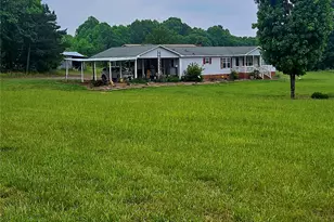 32049 Kendalls Church Rd, New London, NC 28127 - Photo 2