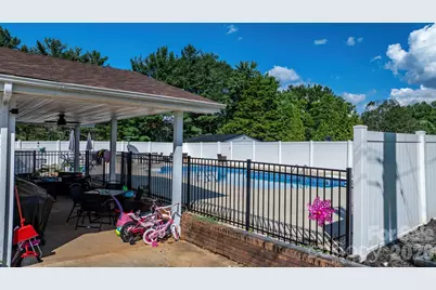 2596 Sweetbriar Circle, Lenoir, NC 28645 - Photo 28