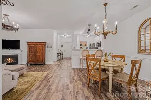 11945 Ridgeway Park Dr, Charlotte, NC 28277 - Photo 2