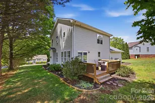 612 35th St NE, Conover, NC 28613 - Photo 6