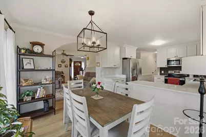 612 35th Street NE, Conover, NC 28613 - Photo 24