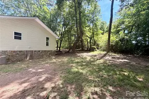 3910 Oakwood Cir, Iron Station, NC 28080 - Photo 6