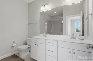 1740 Pat Garrett St, Charlotte, NC 28206 - Photo 34