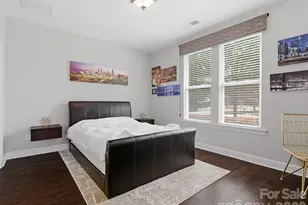 1740 Pat Garrett St, Charlotte, NC 28206 - Photo 4