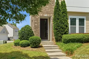 1740 Pat Garrett St, Charlotte, NC 28206 - Photo 2