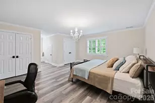 9470 Hutchinson Ln, Charlotte, NC 28216 - Photo 34