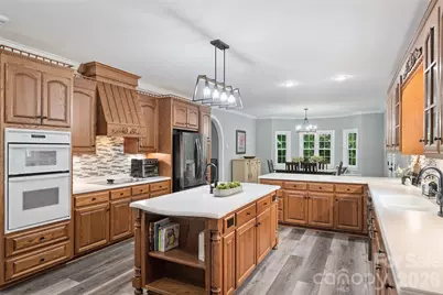 9470 Hutchinson Lane, Charlotte, NC 28216 - Photo 14