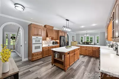 9470 Hutchinson Lane, Charlotte, NC 28216 - Photo 14