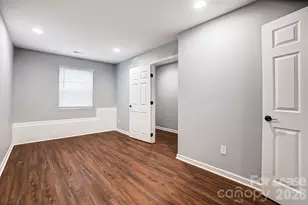 1724 Dunkirk Dr, Charlotte, NC 28203 - Photo 36