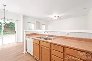15583 Stronvar House Ln, Charlotte, NC 28277 - Photo 20