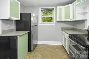 70 Cedar St, Asheville, NC 28803 - Photo 12