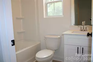 574 W Park Ave, Mooresville, NC 28115 - Photo 16