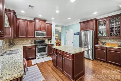 125 Lakeshore Hills Drive, Mooresville, NC 28117 - Photo 14