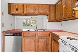 7344 Pebblestone Dr, Charlotte, NC 28212 - Photo 12