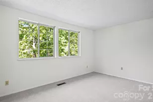 7344 Pebblestone Dr, Charlotte, NC 28212 - Photo 10