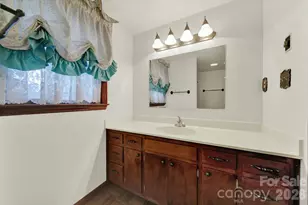 5913 Tom Query Rd, Charlotte, NC 28213 - Photo 30