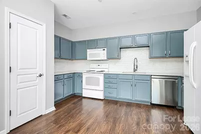 19506 Deer Valley Drive, Cornelius, NC 28031 - Photo 22