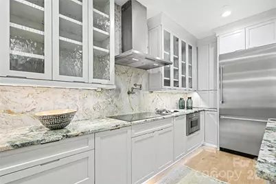 435 S Tryon Street #504, Charlotte, NC 28202 - Photo 16