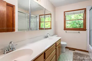 146 Fairmont Rd, Candler, NC 28715 - Photo 24