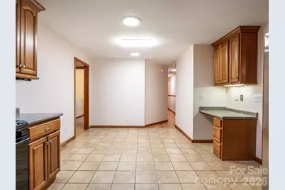 146 Fairmont Road, Candler, NC 28715 - Photo 14