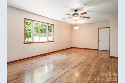 146 Fairmont Road, Candler, NC 28715 - Photo 16