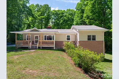 146 Fairmont Road, Candler, NC 28715 - Photo 2