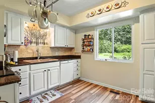 157 Whittington Ridge Dr, Taylorsville, NC 28681 - Photo 12