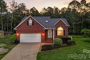157 Whittington Ridge Dr, Taylorsville, NC 28681 - Photo 1