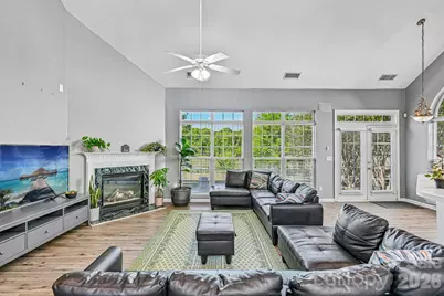 5755 Cambridge Bay Drive, Charlotte, NC 28269 - Photo 8