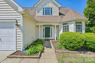 5755 Cambridge Bay Dr, Charlotte, NC 28269 - Photo 4