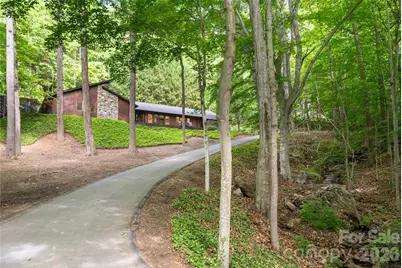 144 Sondley Parkway, Asheville, NC 28805 - Photo 2