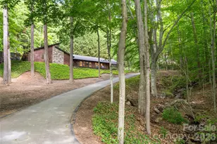 144 Sondley Pkwy, Asheville, NC 28805 - Photo 2