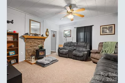 1121 N Canton Road, Canton, NC 28716 - Photo 6