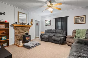 1121 N Canton Rd, Canton, NC 28716 - Photo 6
