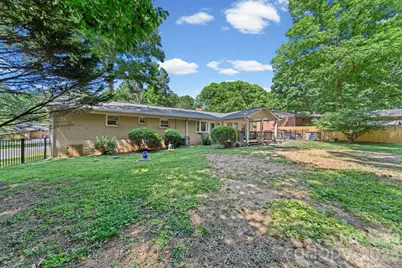 217 Robinson Avenue, Matthews, NC 28104 - Photo 38