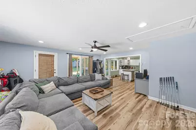 217 Robinson Avenue, Matthews, NC 28104 - Photo 8