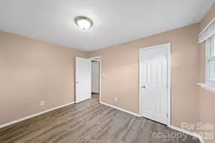 5045 Curtiswood Dr, Charlotte, NC 28213 - Photo 22
