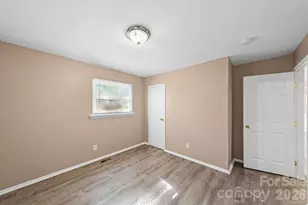 5045 Curtiswood Dr, Charlotte, NC 28213 - Photo 24