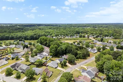 1528 Oakdale Green Drive, Charlotte, NC 28216 - Photo 28