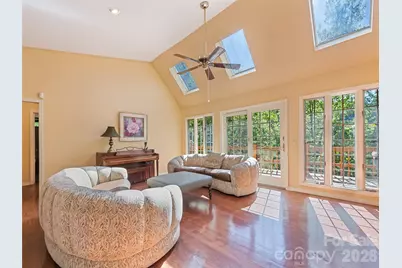 969 Mountain View Drive, Maggie Valley, NC 28751 - Photo 4