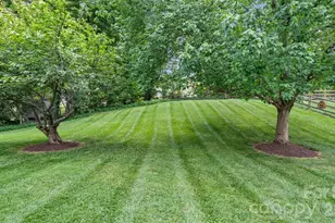 2327 Hamilton Mill Rd, Charlotte, NC 28270 - Photo 4