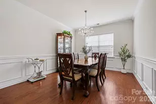 728 Bearcamp Way, Fort Mill, SC 29715 - Photo 4