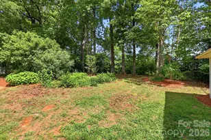 6607 Elmwood Cir, Charlotte, NC 28214 - Photo 30